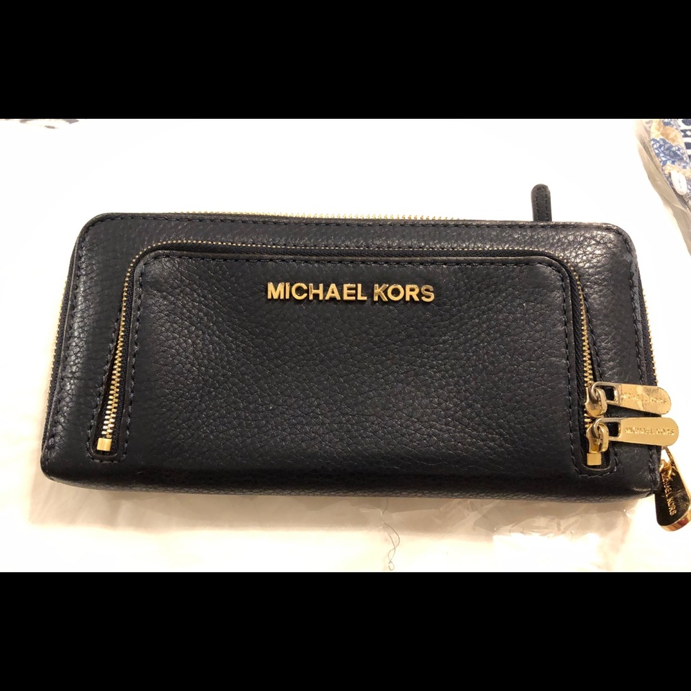 Michael Kors Navy Blue zip up large wallet